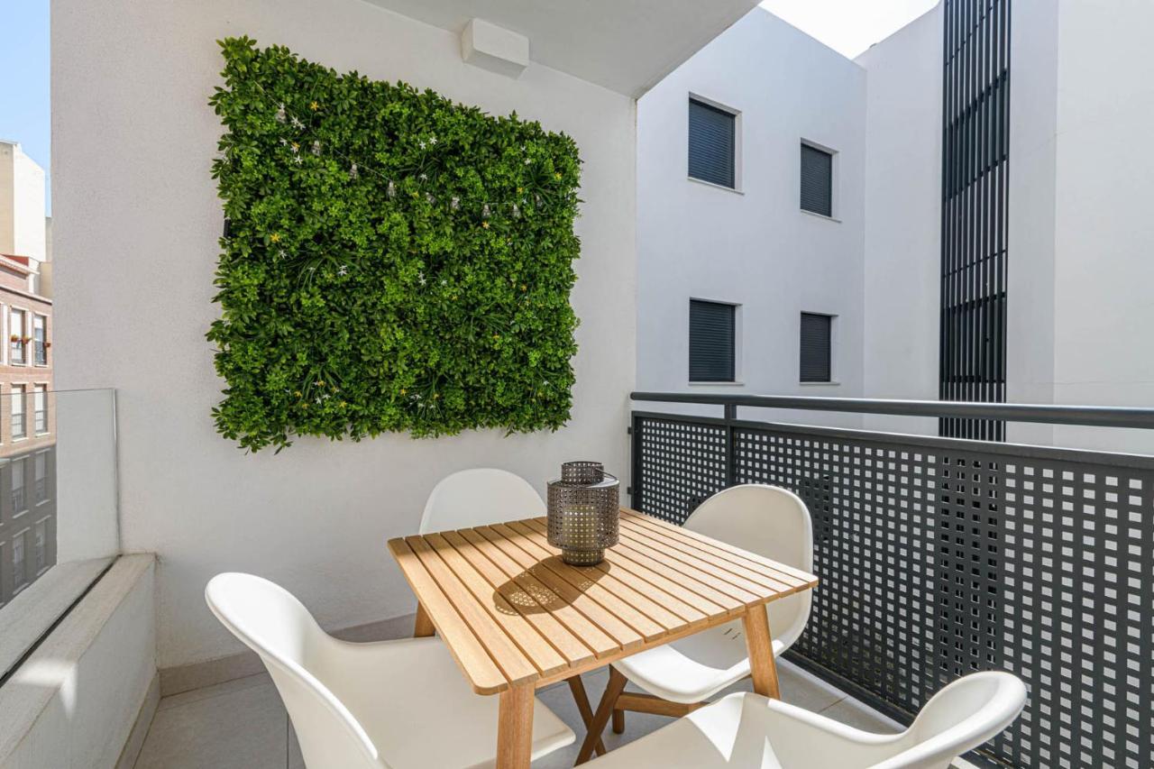 Constancia Apartment In Malaga By Solaga Holiday Homes ภายนอก รูปภาพ