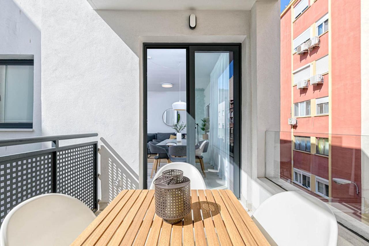 Constancia Apartment In Malaga By Solaga Holiday Homes ภายนอก รูปภาพ