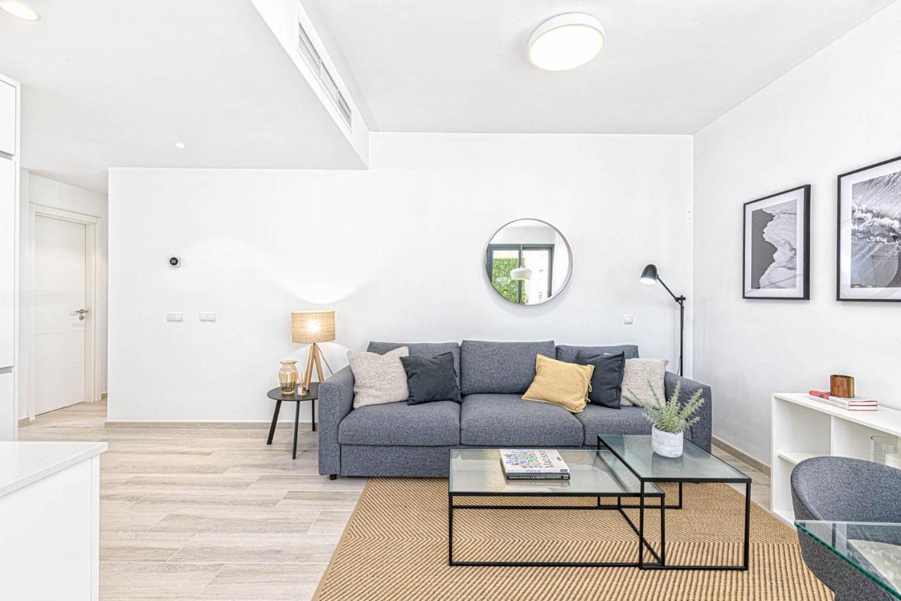 Constancia Apartment In Malaga By Solaga Holiday Homes ภายนอก รูปภาพ